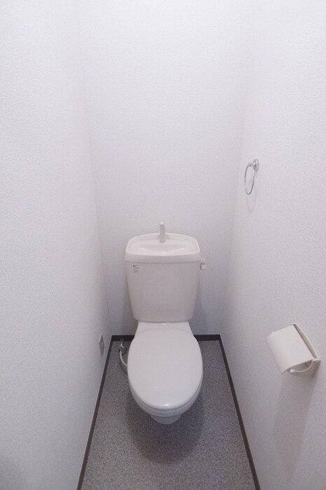 物件内観写真14　(トイレ)