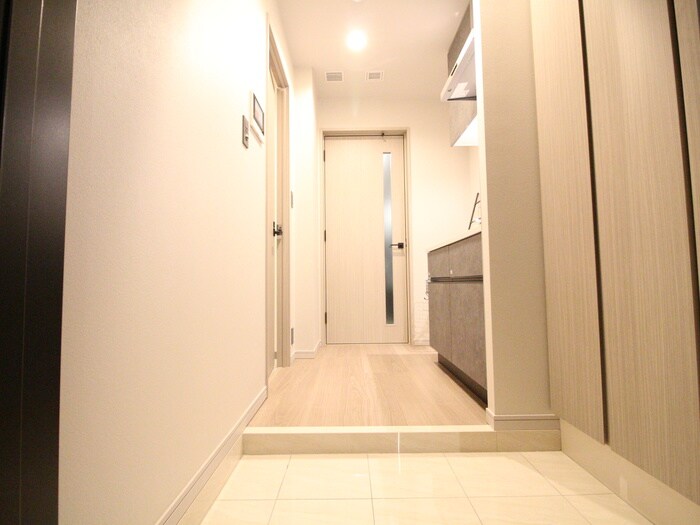 TRACK八丁堀の玄関