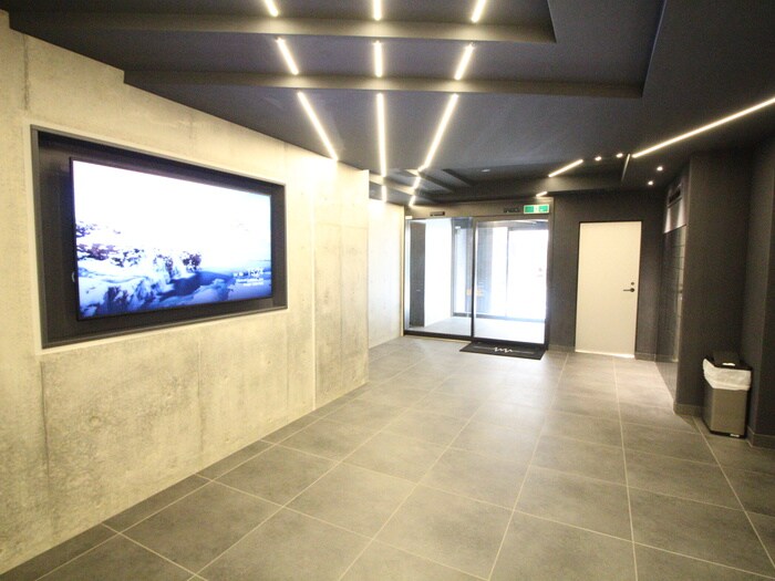 TRACK八丁堀のエントランス部分