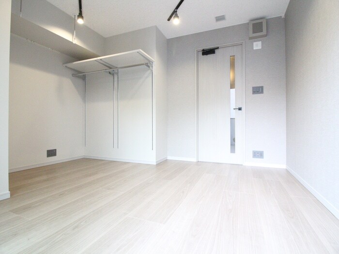 物件内観写真11　(居室)