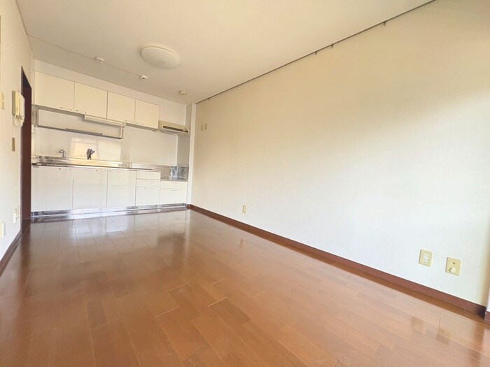 物件内観写真4　(居室)