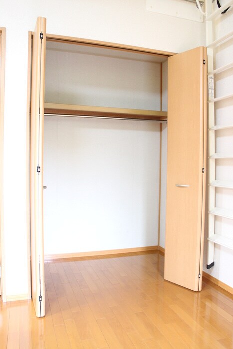 物件内観写真15　(収納)