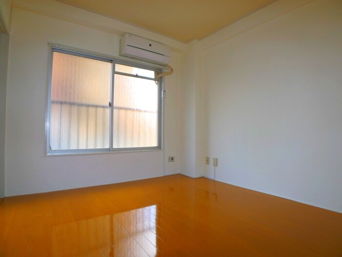 物件内観写真11　(居室)