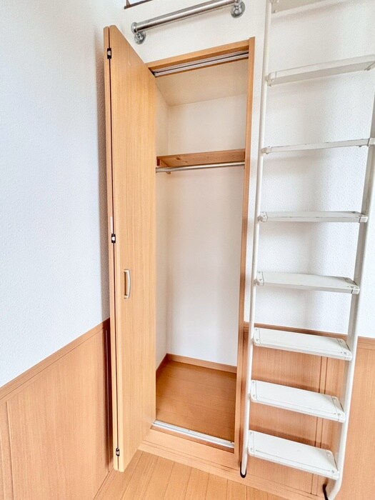 物件内観写真13　(収納)