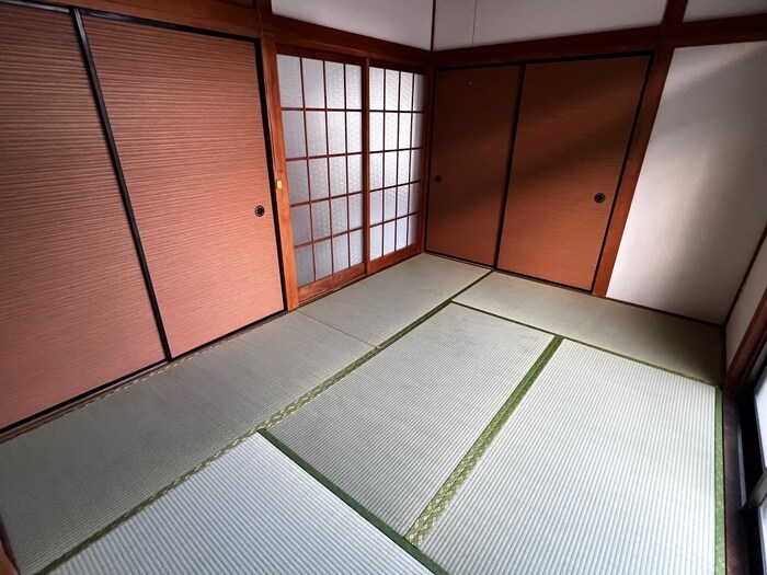 物件内観写真11　(居室)