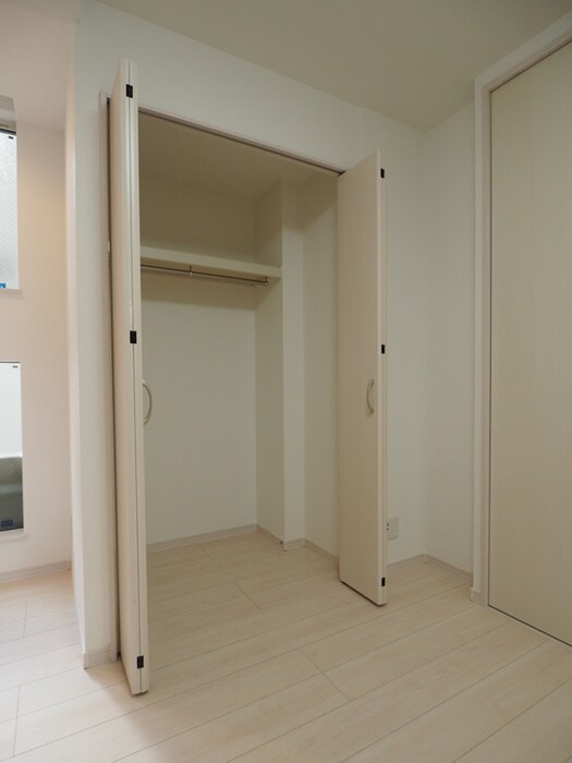 物件内観写真9　(収納)