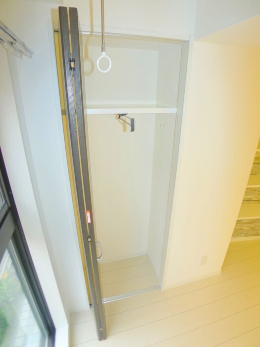 物件内観写真22　(収納)