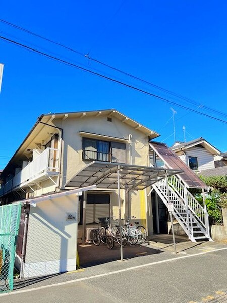 第8丸三マンション外観写真