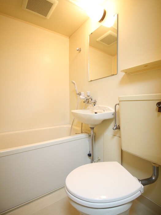 物件内観写真12　(バス／シャワールーム等)