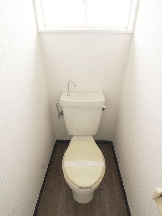 物件内観写真11　(トイレ)