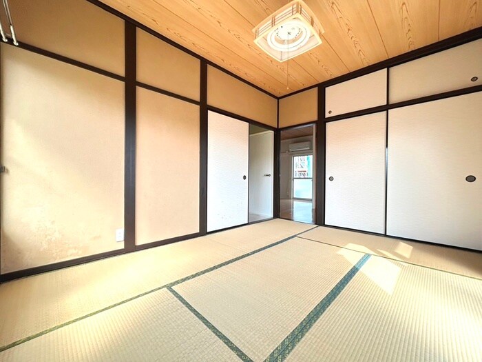 物件内観写真9　(居室)