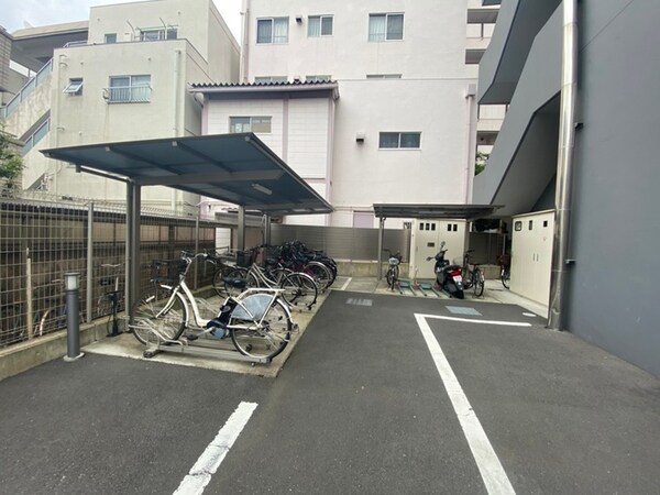 駐輪場