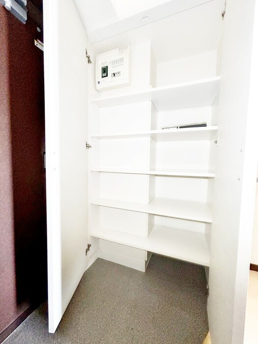 物件内観写真13　(靴箱)