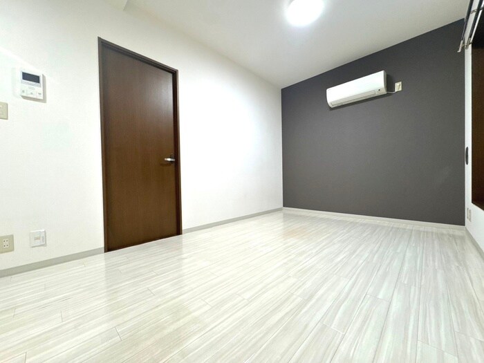 物件内観写真10　(居室)