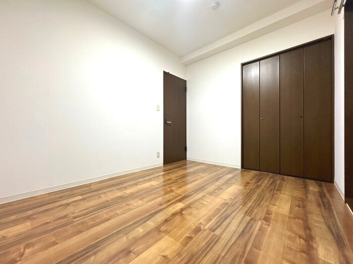 物件内観写真11　(居室)