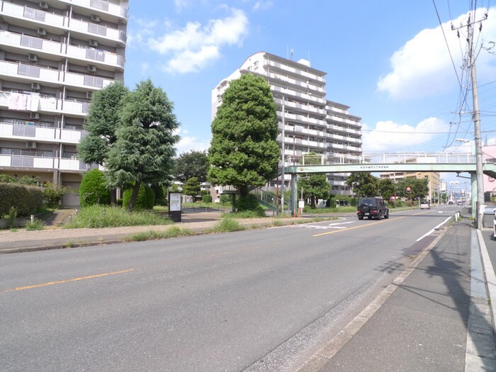 物件内観写真16　(室内からの展望)