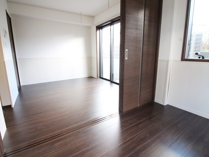 物件内観写真19　(居室)