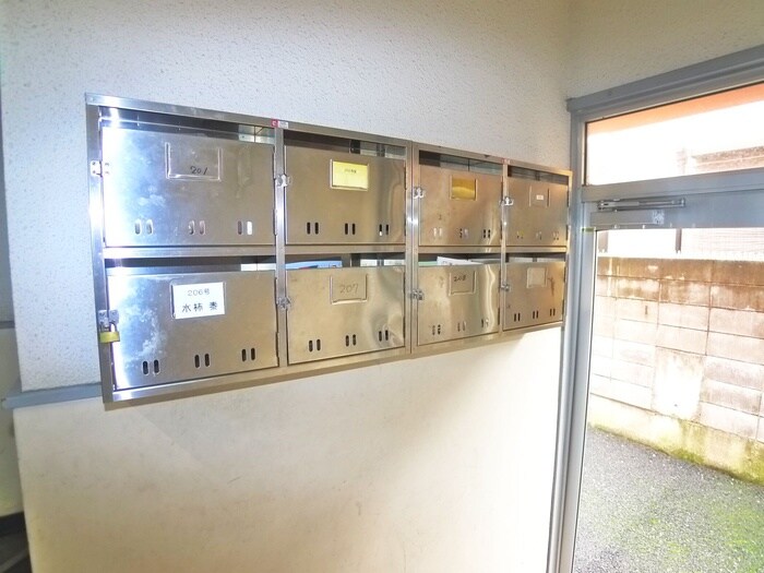 物件外観写真6　(建物設備)