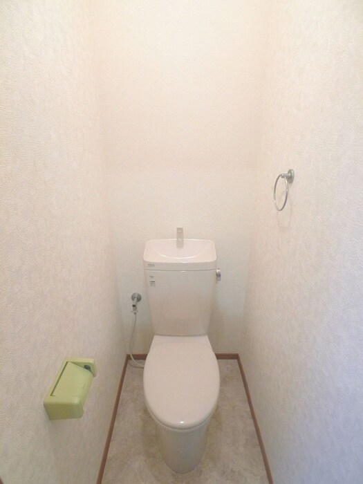 物件内観写真16　(トイレ)