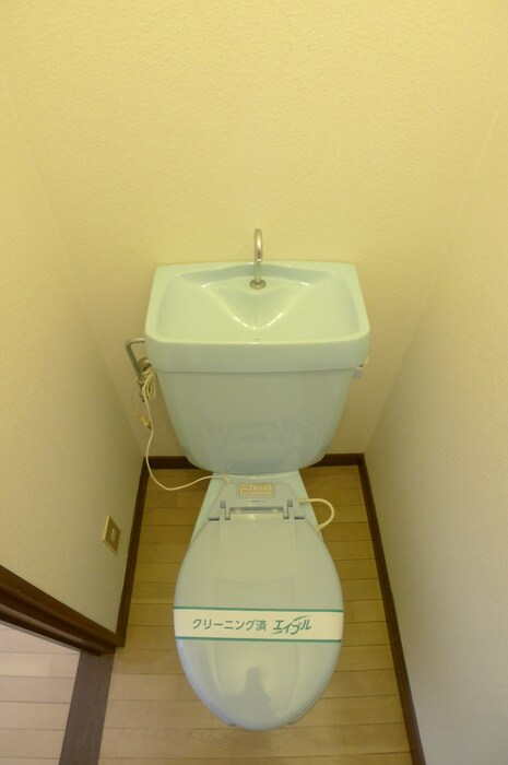 物件内観写真9　(トイレ)