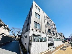 プラムガーデン平和台外観写真