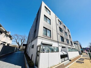 プラムガーデン平和台外観写真