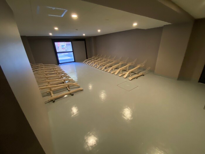 物件外観写真5　(駐車場)