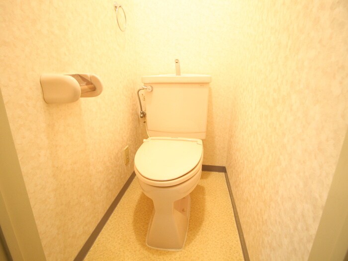 物件内観写真13　(トイレ)