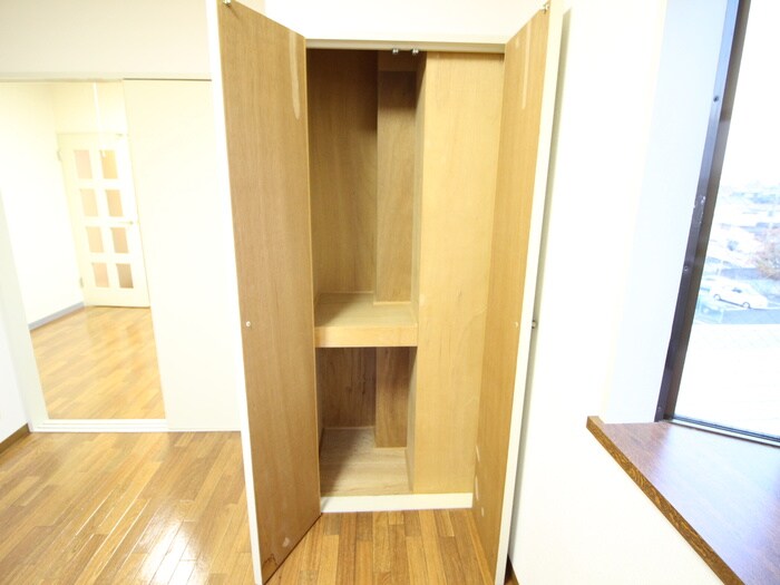 物件内観写真19　(収納)