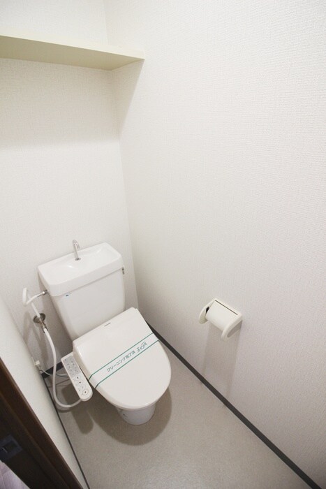 物件内観写真14　(トイレ)