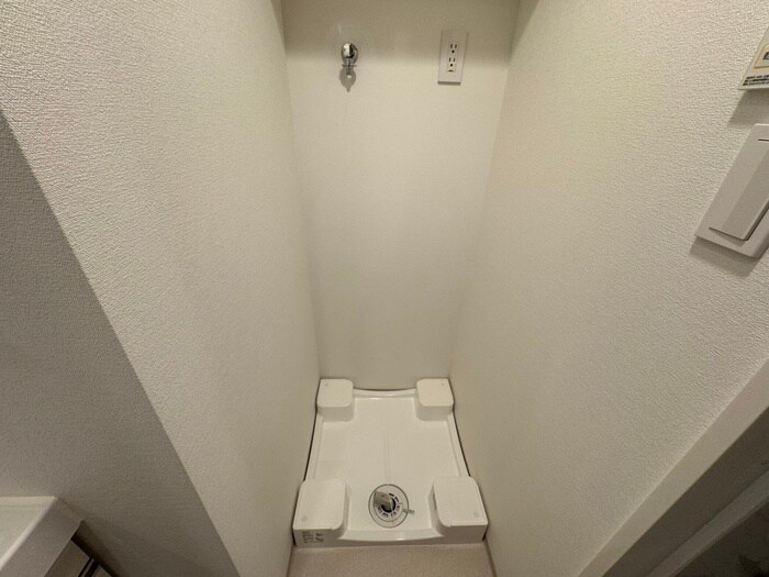 物件内観写真20　(洗濯機置場)