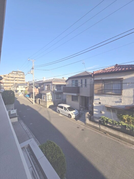 物件内観写真20　(室内からの展望)