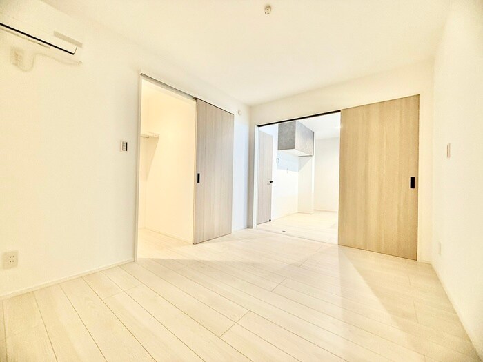 物件内観写真10　(居室)