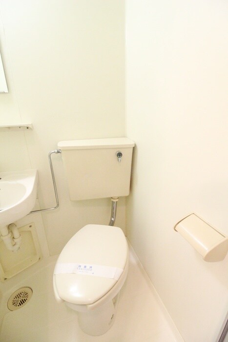 物件内観写真14　(トイレ)