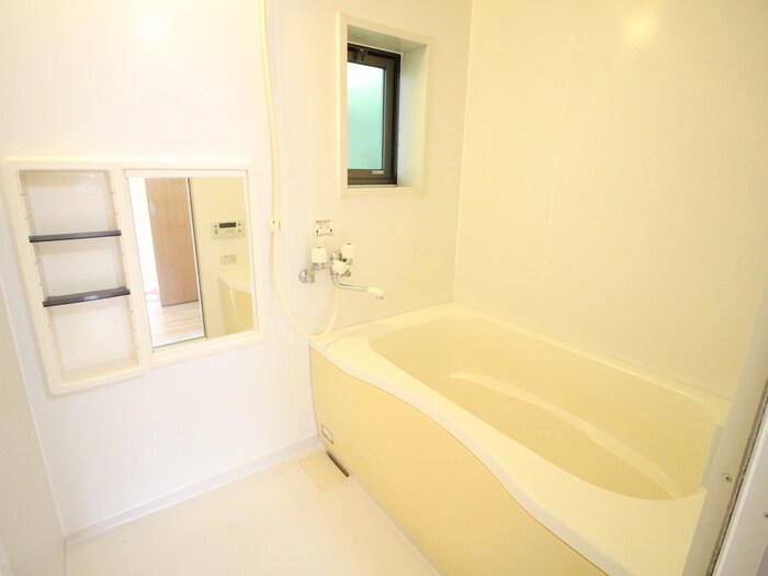 物件内観写真9　(バス／シャワールーム等)