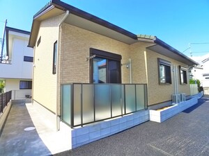 ヴィラブロッサム外観写真