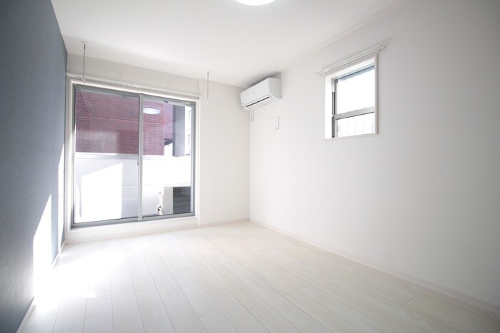 物件内観写真6　(居室)