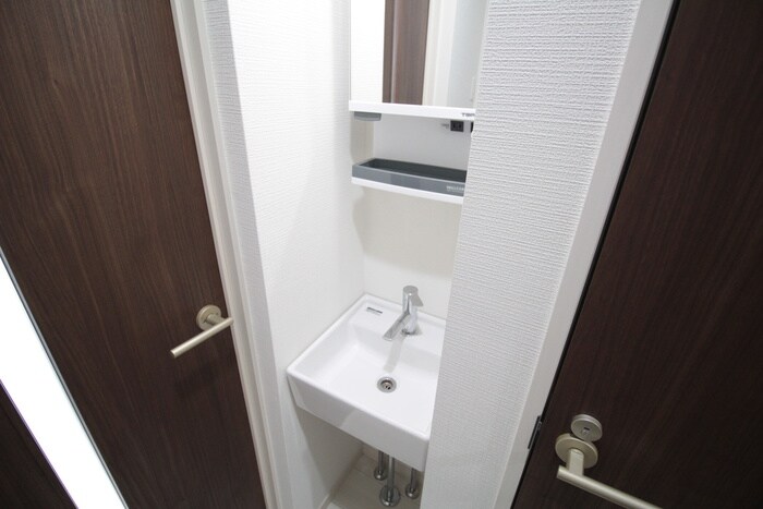 物件内観写真11　(洗面)