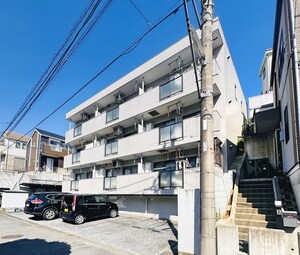 アヴェニュ－成城２外観写真