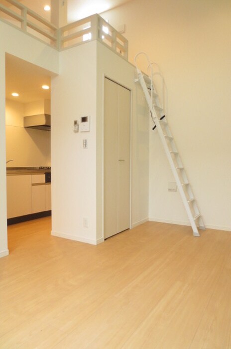 物件内観写真9　(居室)