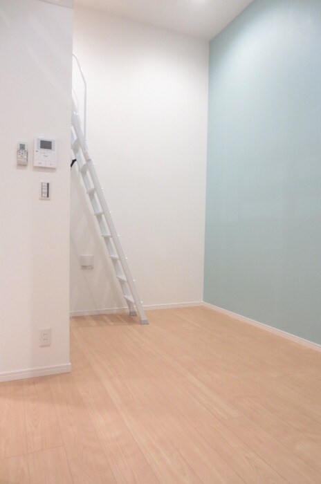 物件内観写真10　(居室)