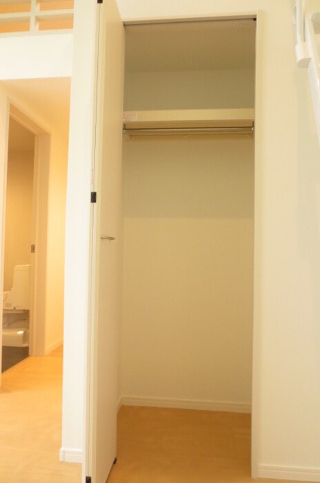 物件内観写真11　(収納)