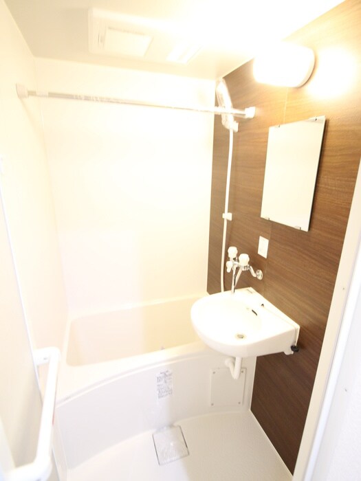 物件内観写真14　(バス／シャワールーム等)