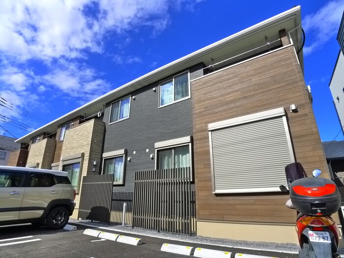 物件外観写真2　(外観写真)