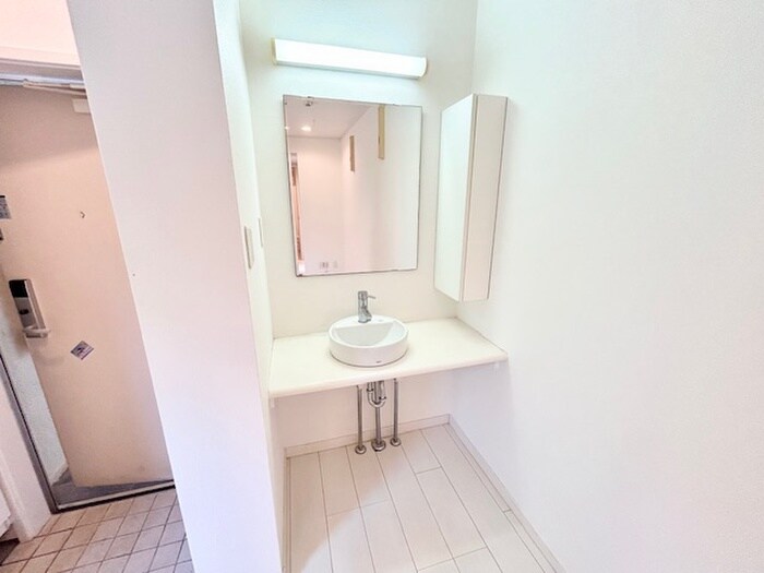 物件内観写真11　(洗面)