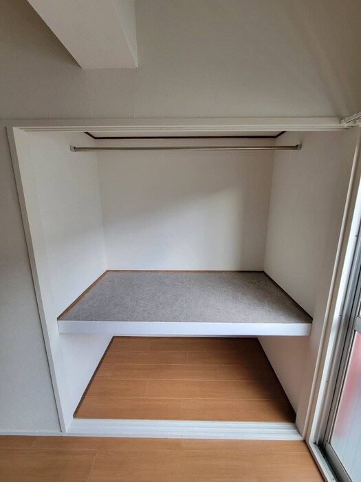 物件内観写真6　(収納)