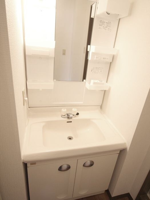 物件内観写真14　(洗面)