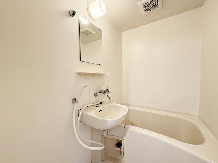 物件内観写真10　(バス／シャワールーム等)