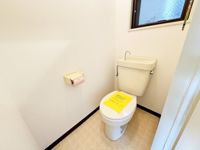 物件内観写真11　(トイレ)