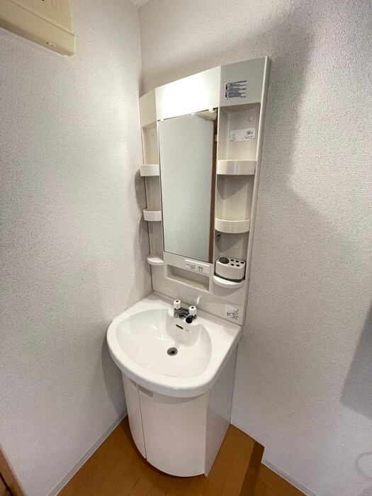 物件内観写真11　(洗面)